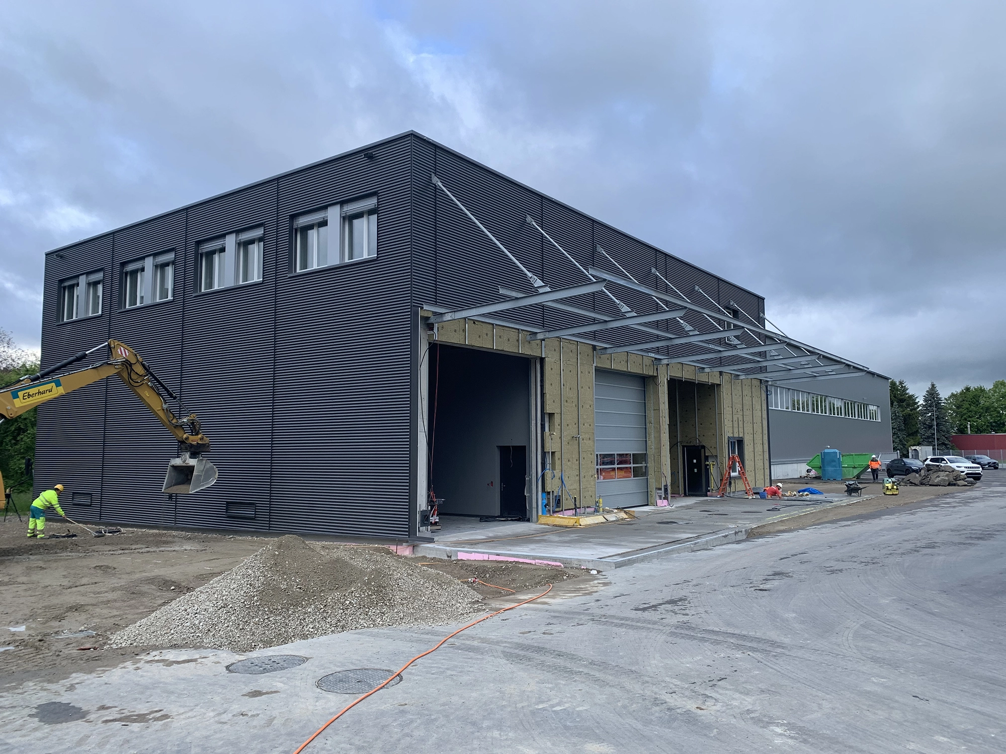 ETE Neubau Halle 9 Bassersdorf Baustelle