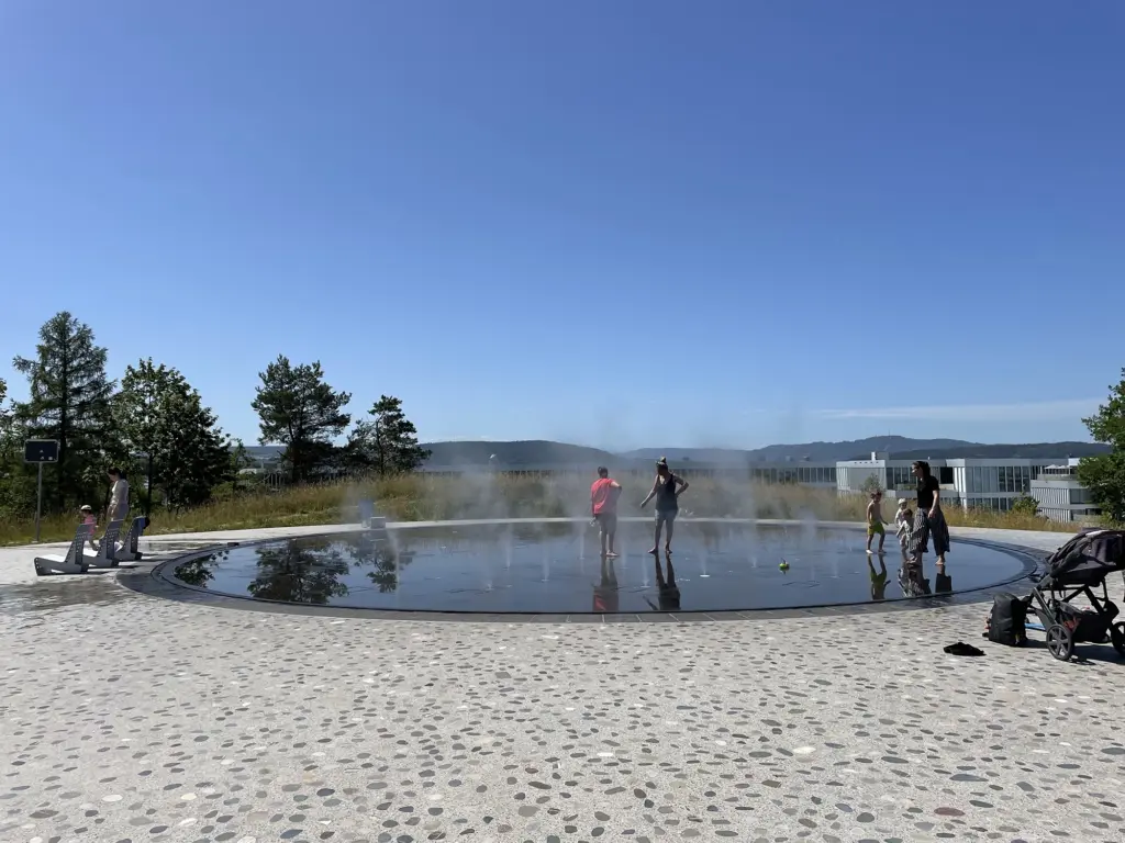 The Park – Erholungsraum Butzenbüel Zürich Flughafen