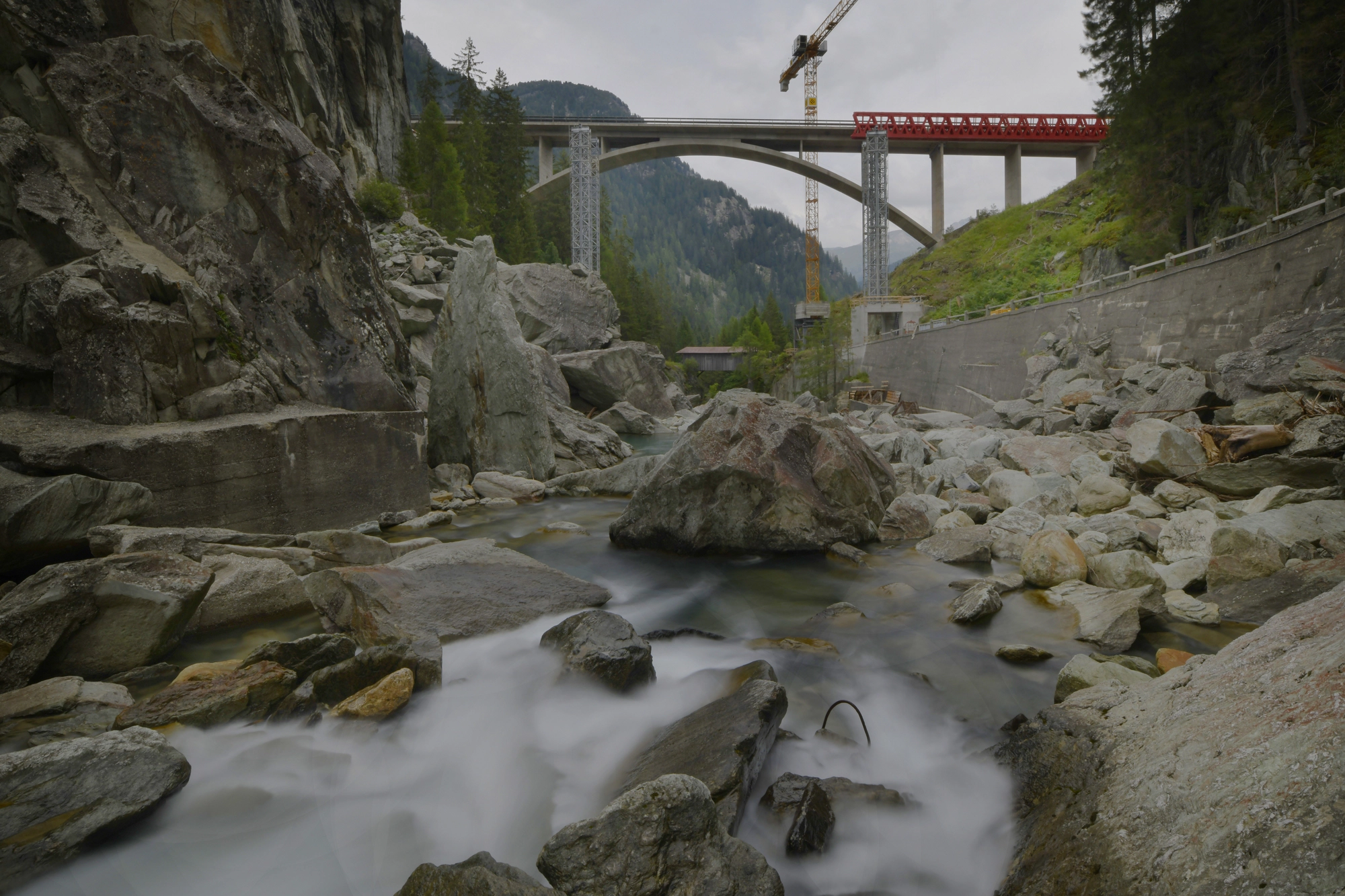 Hilfsbrücke – Sanierung Crestawaldbrücke